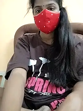 Snapshot of fuungirl38 chatting on 10/20/25, 05:35 fuungirl38 online show from 10/20/25, 05:35