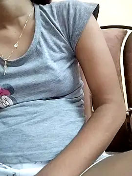 Snapshot of fuungirl38 chatting on 10/27/25, 05:39 fuungirl38 online show from 10/27/25, 05:39