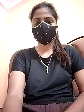 Snapshot of fuungirl38 chatting on 12/22/25, 04:48 fuungirl38 online show from 12/22/25, 04:48