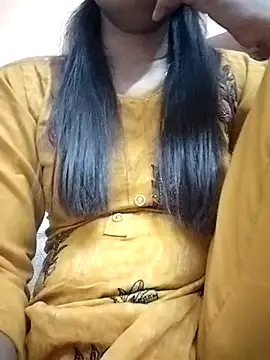 Snapshot of fuungirl38 chatting on 03/02/26, 05:20 fuungirl38 online show from 03/02/26, 05:20