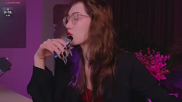 lissaros online show from 11/30/25, 05:22