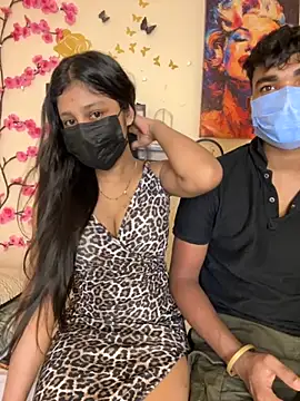 hotgirlpriya789 online show from 10/04/25, 04:05