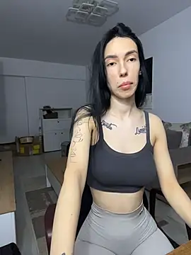 Snapshot of Celine_Roxelle chatting on 05/10/26, 08:14 Celine Roxelle online show from 05/10/26, 08:14