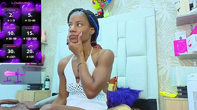 dafnnelewis online show from 06/19/26, 11:25