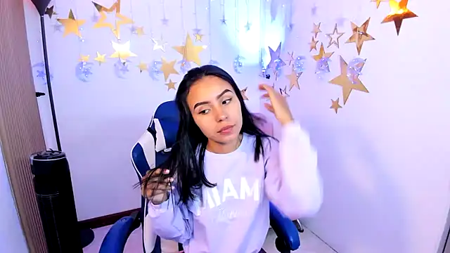 julieta fn online show from 10/23/25, 02:05