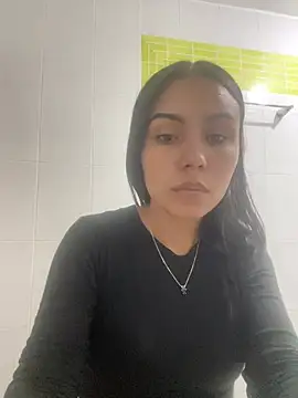 julieta fn online show from 06/10/26, 02:05