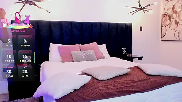 Snapshot of nattashaa7 chatting on 10/28/25, 11:36 nattashaa7 online show from 10/28/25, 11:36