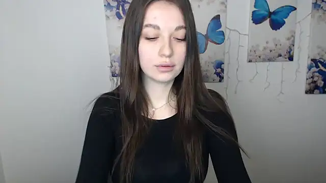 Snapshot of Eva_Eldis chatting on 02/03/26, 04:01 Eva Eldis online show from 02/03/26, 04:01