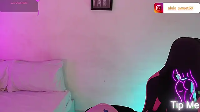 alaia sweetxxx online show from 05/05/26, 09:56