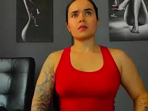 karlyjons12 online show from 11/27/25, 04:42