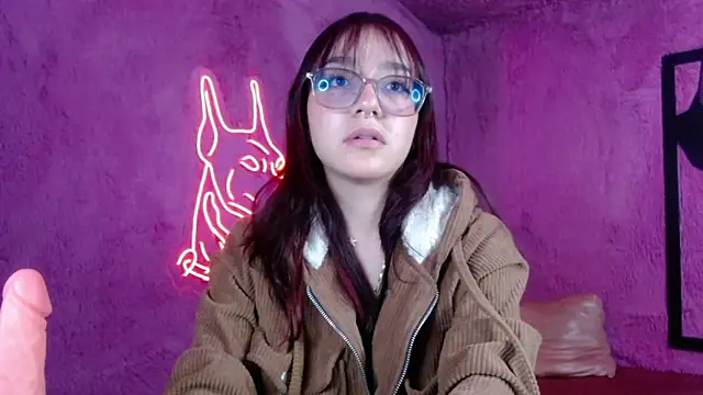 Snapshot of Sunshinegirl__ chatting on 02/11/25, 10:39 Sunshinegirl online show from 02/11/25, 10:39
