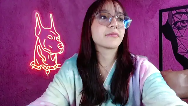 Snapshot of Sunshinegirl__ chatting on 02/17/25, 11:42 Sunshinegirl online show from 02/17/25, 11:42
