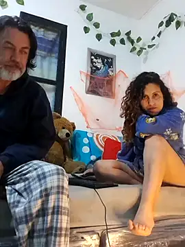 jeans and emma online show from 10/30/25, 01:51