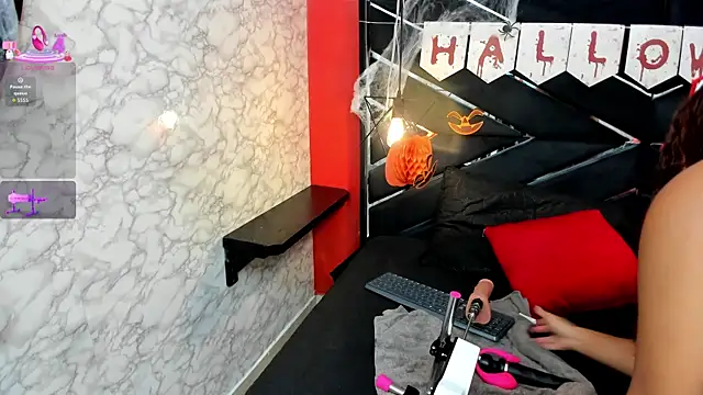 IVISBOUNCYASS online show from 10/03/25, 12:57