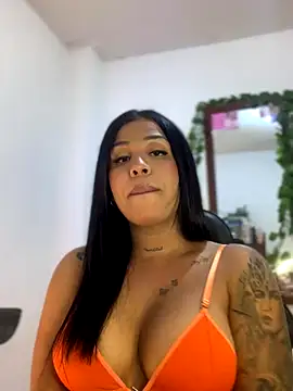 tinalove7 online show from 11/15/25, 11:32