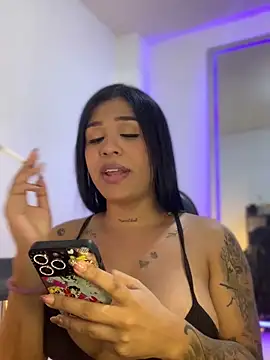 tinalove7 online show from 05/03/26, 09:21