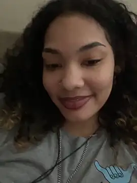 Snapshot of tastylolaaa chatting on 02/16/25, 12:08 tastylolaaa online show from 02/16/25, 12:08