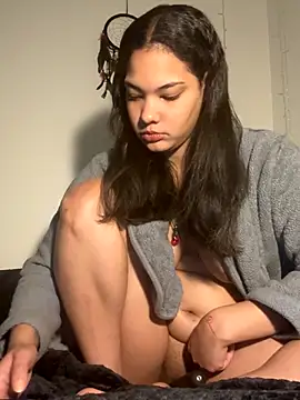 Snapshot of tastylolaaa chatting on 10/09/25, 12:52 tastylolaaa online show from 10/09/25, 12:52