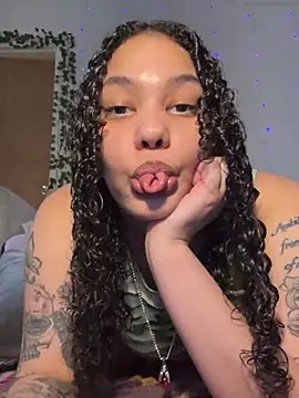 tastylolaaa online show from 05/04/26, 12:28