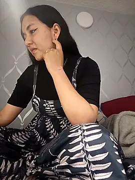 CuteHarper online show from 11/16/25, 01:44