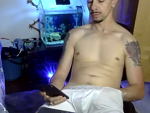 venusfranco 94 online show from 11/18/25, 06:18