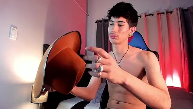 NovaaWheler online show from 10/02/25, 09:11