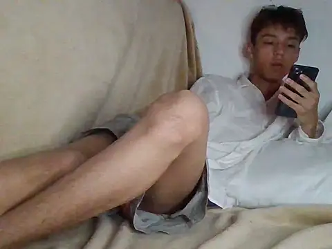 ChavoOT online show from 02/15/25, 02:04