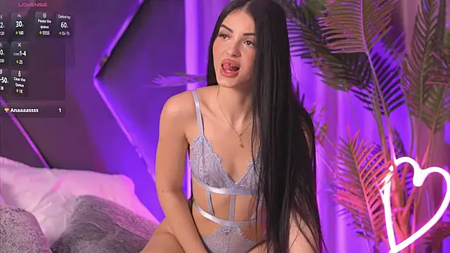 Snapshot of LilaRoses chatting on 02/28/25, 04:43 LilaRoses online show from 02/28/25, 04:43