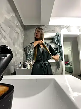 BonyBon29 online show from 10/21/25, 06:25