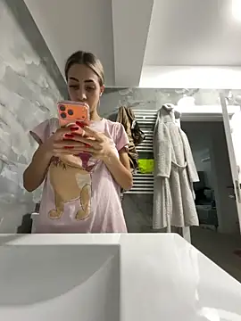 BonyBon29 online show from 01/15/26, 07:46