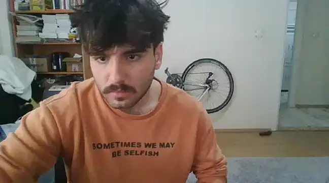 Snapshot of yourgoodboyybvf chatting on 02/04/25, 10:32 yourgoodboyybvf online show from 02/04/25, 10:32
