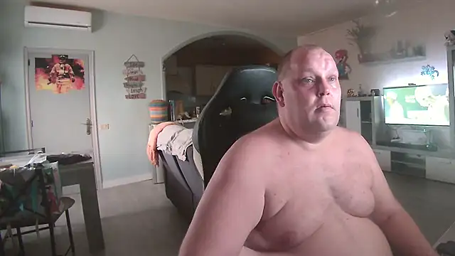 Snapshot of Hotfire-112 chatting on 03/22/26, 07:06 Hotfire-112 online show from 03/22/26, 07:06