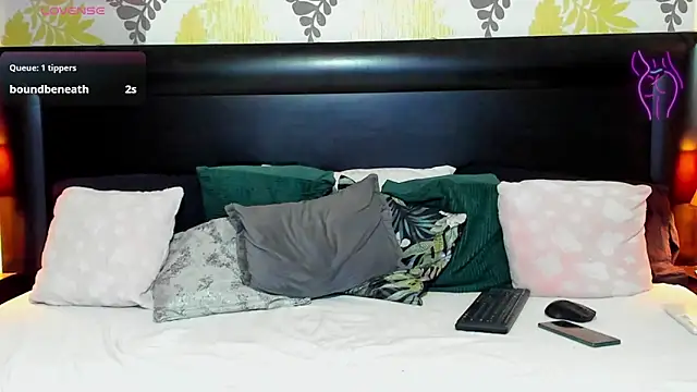 Kaylynn online show from 03/08/25, 05:33