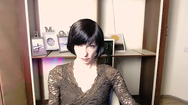  AngeliaFlow  online show from 11/06/25, 07:20