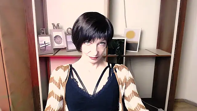  AngeliaFlow  online show from 11/26/25, 12:28