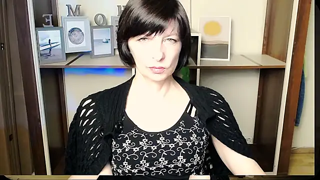  AngeliaFlow  online show from 07/08/26, 09:03