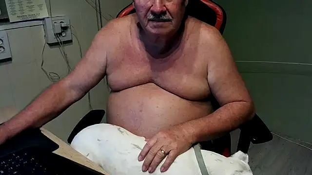 barenfan online show from 02/19/25, 07:16