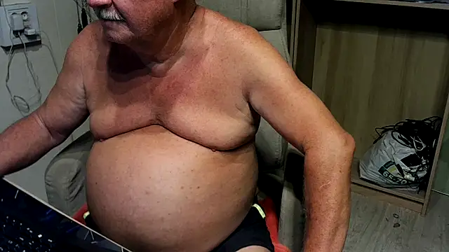 barenfan online show from 09/17/25, 12:01