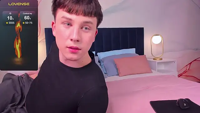 AdrianoAubert online show from 09/20/25, 10:27