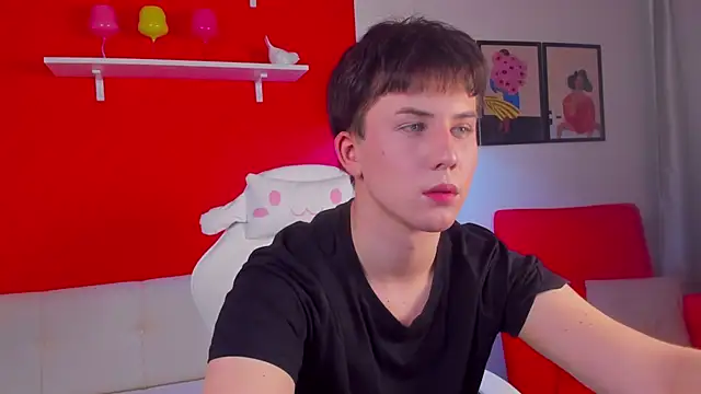 AdrianoAubert online show from 10/09/25, 10:02