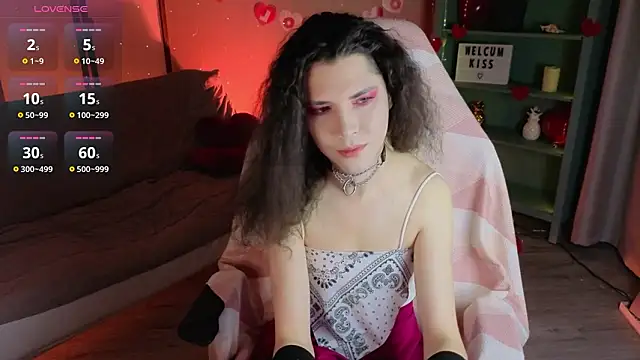 Snapshot of DamienLake chatting on 02/16/26, 08:38 DamienLake online show from 02/16/26, 08:38