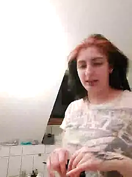 Gamergirl-Linela online show from 03/06/25, 08:16