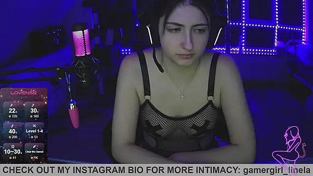 Gamergirl-Linela online show from 10/14/25, 10:54