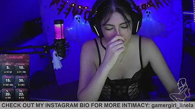 Gamergirl-Linela online show from 10/23/25, 08:51