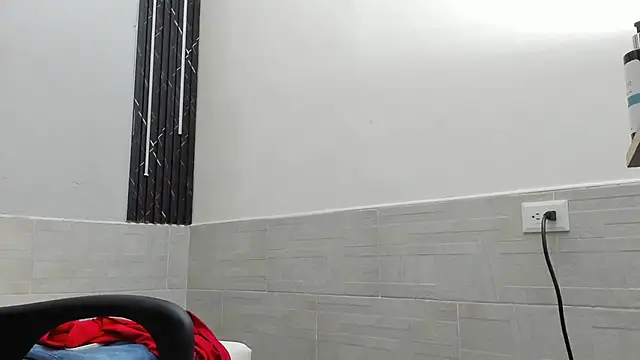 Luke davis01 online show from 02/17/25, 04:37