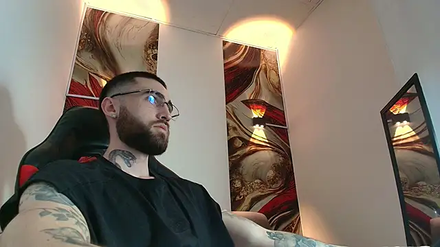 Luke davis01 online show from 10/02/25, 12:45