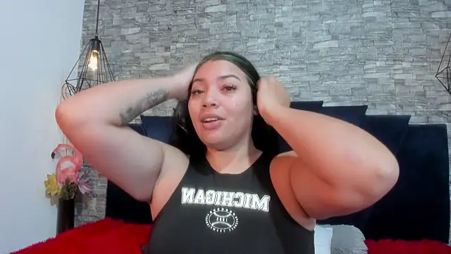 Snapshot of Sophia_Brunett chatting on 02/03/26, 11:26 Sophia Brunett online show from 02/03/26, 11:26