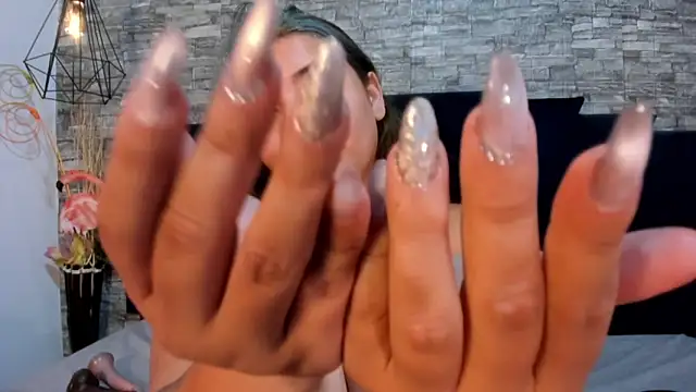 Snapshot of Sophia_Brunett chatting on 03/24/26, 11:26 Sophia Brunett online show from 03/24/26, 11:26