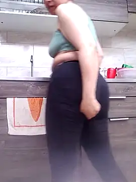 Saori Sann  online show from 03/02/25, 07:12