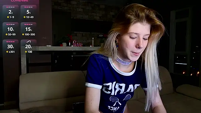 Snapshot of Bella_amory chatting on 03/21/25, 07:57 Bella amory online show from 03/21/25, 07:57